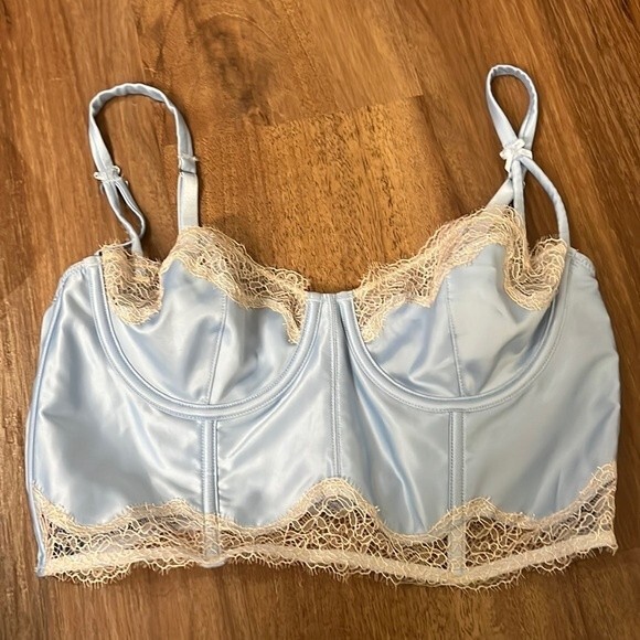 Victoria's Secret Other - Victoria’s Secret Balconette Bustier Bra in Light Blue and Cream Lace NWOT